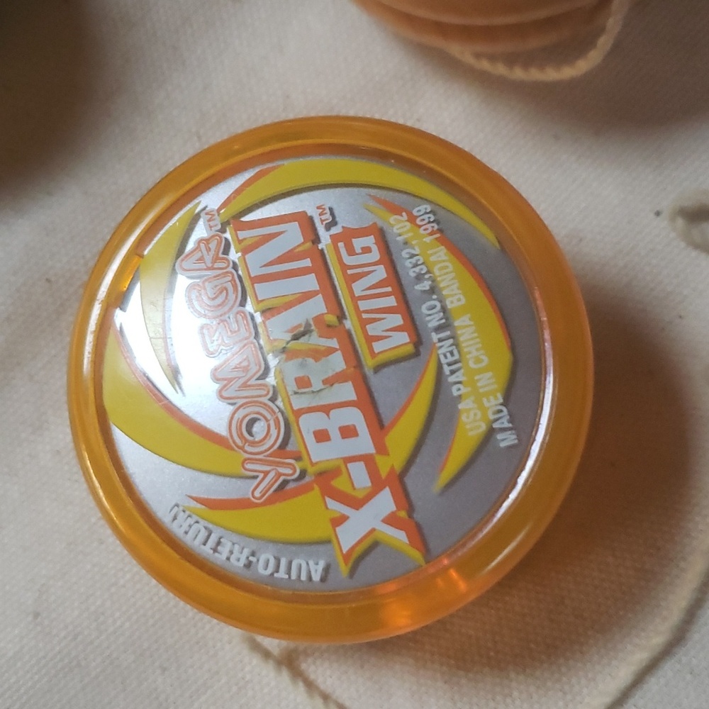 Yo-yo 5 vintage! Yomega X-Brainwing, Superior, Blackbird and Classic - Picture 2 of 11